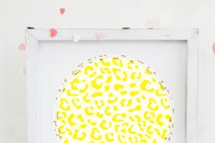 Leopard And Shimmery Circle Sublimation Frames Product Image 3