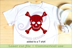 Skull and crossbones silhouette laser cut outs SVG file Product Image 3