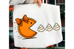 Funny Pumpkin Pie Thanksgiving Fall PNG, Pumpkin Pie Chasing Product Image 2