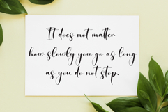 Bustling Product Image 3