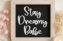 Peachy Lines - Bouncy Script Font Product Image 3