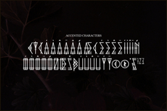 Megalomaniac display font Product Image 5