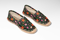 Dark Bloom Floral Pattern Product Image 3