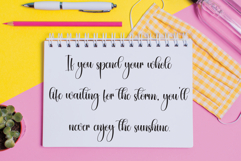 Gradient Product Image 3