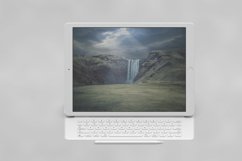 iPad Pro 12.9 Mockup Product Image 3