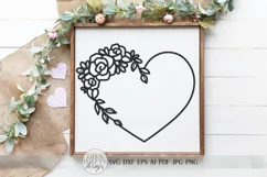 Floral Heart Wreath SVG | Valentine's Day Heart Wreath SVG | Product Image 3