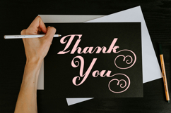 Lustavia Script Product Image 4