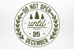 Farmhouse Old Christmas Sign SVG Product Image 4