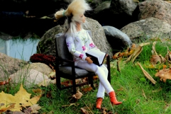 Miniature dollhouse chair digital download file. 1:6 scale Product Image 4