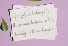 College Retro Product Image 4