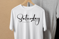 Bustling Product Image 4