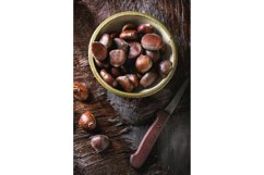 Uncooked edible chestnuts Product Image 1