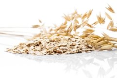 Oat flakes heap Product Image 1