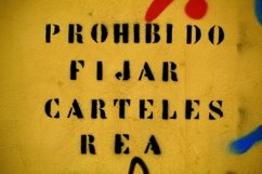Spanish text forbidding the posting of notices Product Image 1