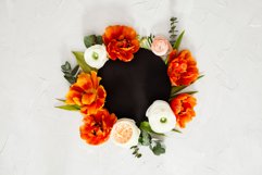 Black round card with beautiful flowers Product Image 1