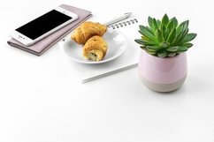 Feminine Styled Stock Photo, Feminine Styled Desktop Mockup Product Image 1