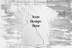 Gildan T-shirt Mockup White Shirt Flat Lay Product Image 1