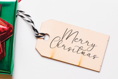 Saturday Signature Product Image 5