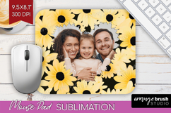 Retro Flowers Photo Mouse Pad PNG - Floral Picture Frame Pad Product Image 1