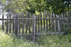 SET beautiful old gate from abandoned house in village Product Image 9