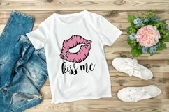 Kiss Me SVG | Lips SVG | Pink Lips Design | Valentines Day Product Image 3