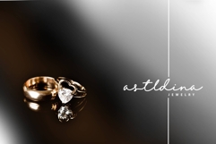 Xana Rosita Cyrillic Font Product Image 6