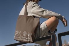 Wildflower Outline Border Embroidery Design Product Image 4