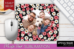 Retro Flowers Photo Mouse Pad PNG - Floral Picture Frame Pad Product Image 1