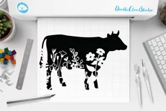 Floral Cow SVG, Flower Cow SVG Cut File, Floral Cow Clipart. Product Image 1