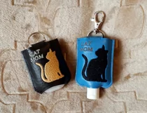 ITH Cat Mom Hand Sanitizer Holder- Snap Tab 5x7 Hoop Product Image 6