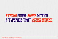 Stravik - Modern Display Font Product Image 3