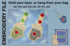 ITH Mitten Cookie Vinyl Key Fob or Bag Tag - Snap Product Image 2