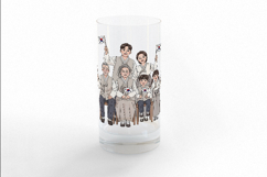 Korean Family Hanbok Taegeukgi Patriotic Gathering PNG Product Image 3