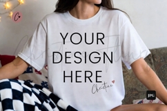 Retro White T-Shirt Mockup Product Image 1