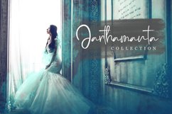 Danisya Modern Signature Product Image 8