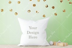 Pillow Mockup, White Pillow Mockup / 255 Product Image 1