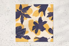 Contemporary flower seamless pattern Product Image 2