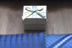 Shopping , father&#039;s day. Product Image 1