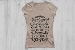 christmas svg, the magic of christmas is not in the presents Product Image 2