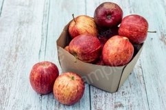 Organic ripe apples in a recyclable paper box Product Image 1