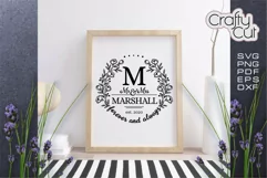 Mr and Mrs sign, Family Last Name Floral wreath, Rustic Sign Product Image 1