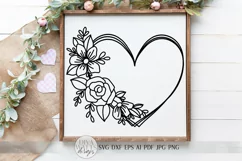 Floral Heart Wreath SVG | Valentine's Day Heart Wreath SVG | Product Image 2