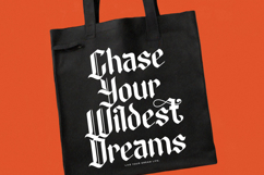 Anubal Jacquelin - Blackletter Serif Font Product Image 5