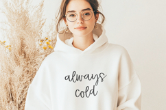 Apricity Script Product Image 2