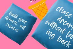 Apricot Bubbles - Modern Handwritten Font Product Image 11