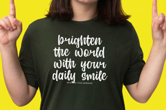 Aprils Joyful - Modern Handbrush Font Product Image 10