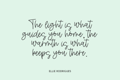 Aquariusly Script Product Image 4