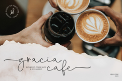 Holly - Christmas Font Product Image 5