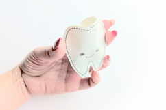 Cartoon Tooth Pocket ITH Applique Embroidery