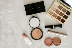 AVELIRA Elegant Skincare Serif Font Product Image 9